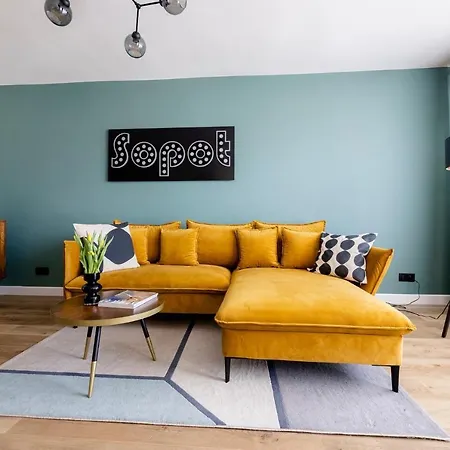 Apartamento - 200 M Do Plazy Z Balkonem I Widokiem *