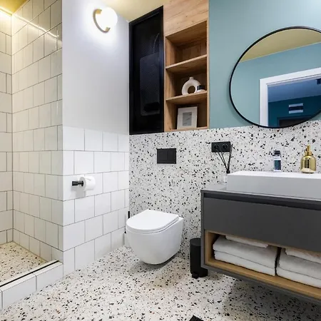 - 200 M Do Plazy Z Balkonem I Widokiem Lejlighed *